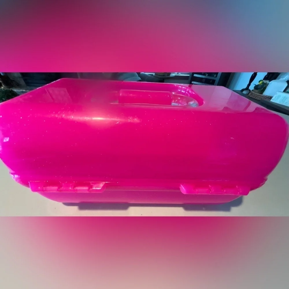 Caboodles go girl